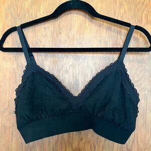 EUC Me Undies‎ Black Lace Bralette Large